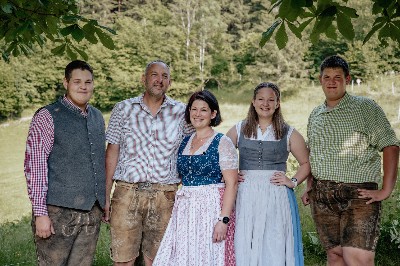 Familie Blamauer vom Biobauernhof Lacken